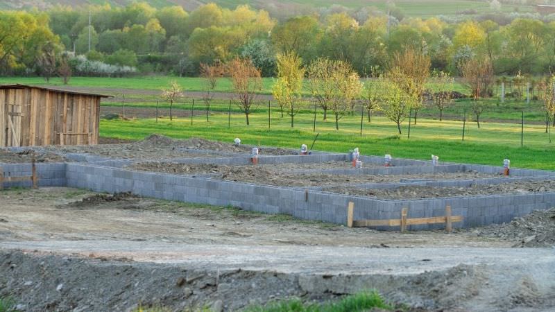 7. Stenspra╠eckning markberedning info╠er gjutning av villagrund